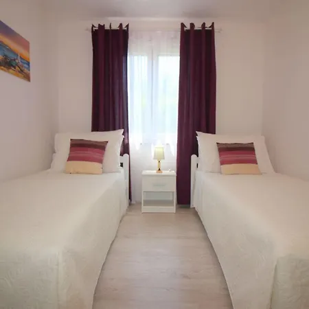 Ferienhaus-lavanda-3 3* Porec